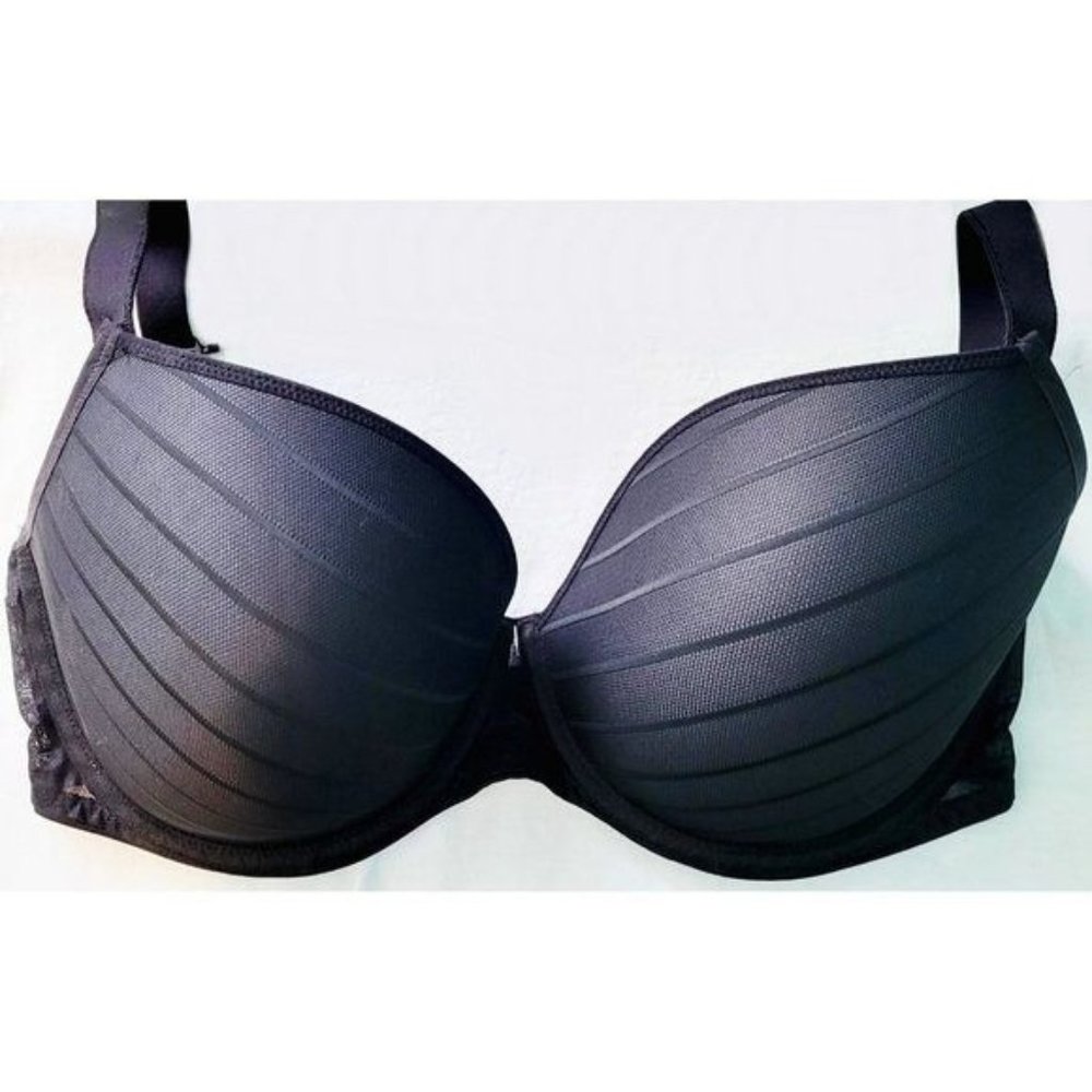 Black Freya Cameo Plunge t-shirt bra 34I (US size), 34G (UK size) $40